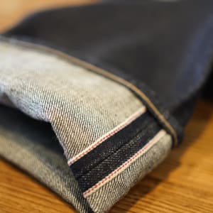 Selvedge Jeans und Raw Jeans