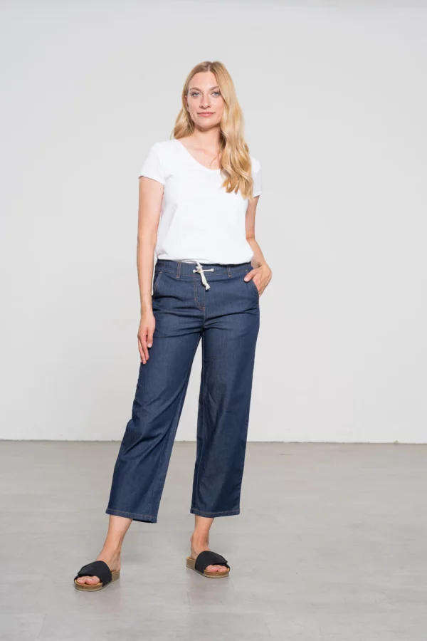 Feuervogl Mala Jogpants Light Denim frontal