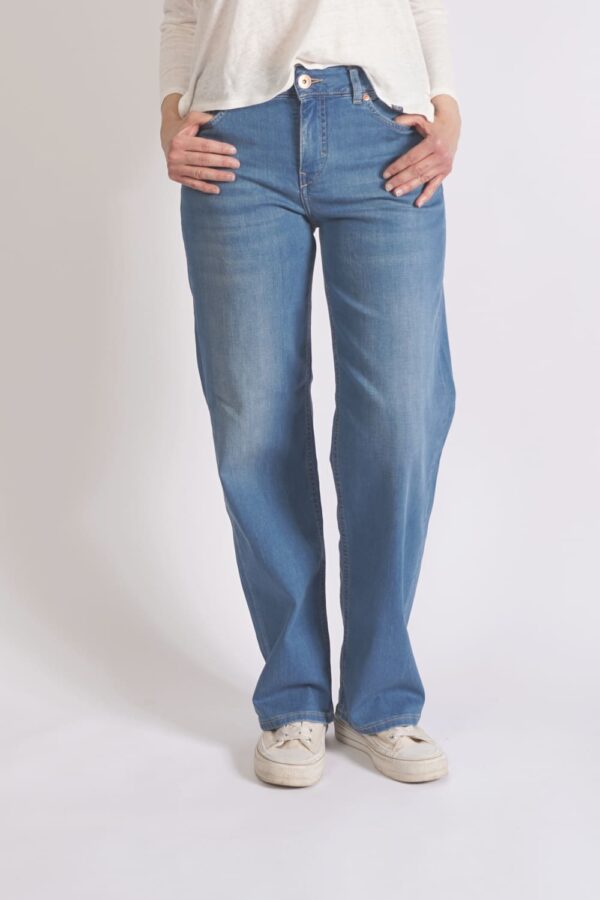 goodsociety Womens Regular Straight Harrow - frontal