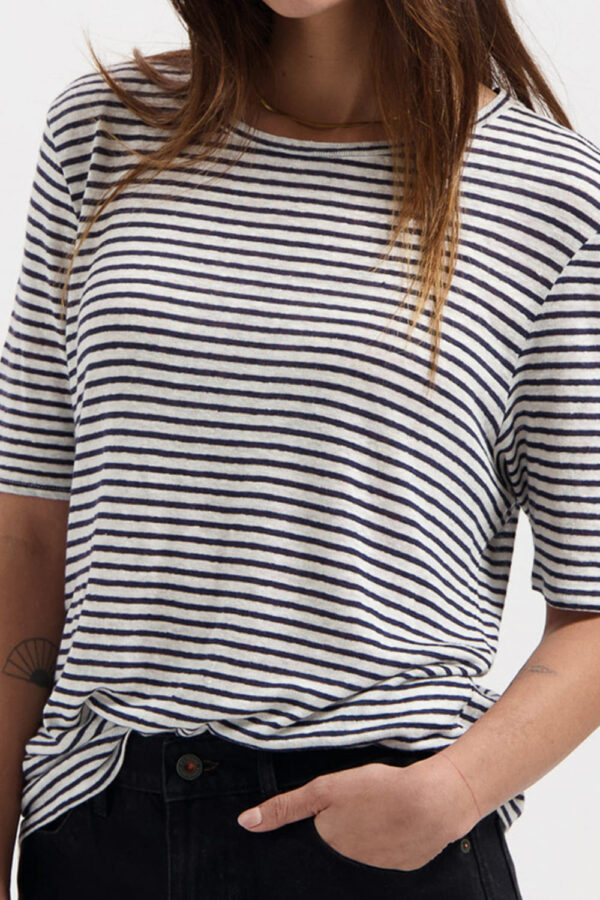 Kuyichi Olivia Striped T-Shirt offwhite dark navy frontal Detail Kuyichi Olivia Striped T-Shirt offwhite dark navy frontal Detail
