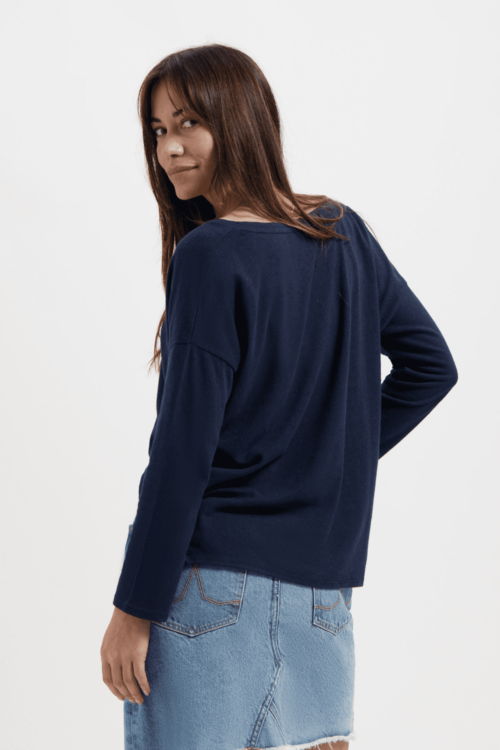 Kuyichi Yulia tee dark navy links hinten