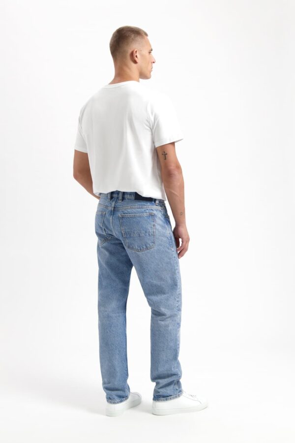 Kuyichi Scott Regular Frost Blue rechts hinten (komplett) Kuyichi Scott Regular Frost Blue rechts hinten (komplett)