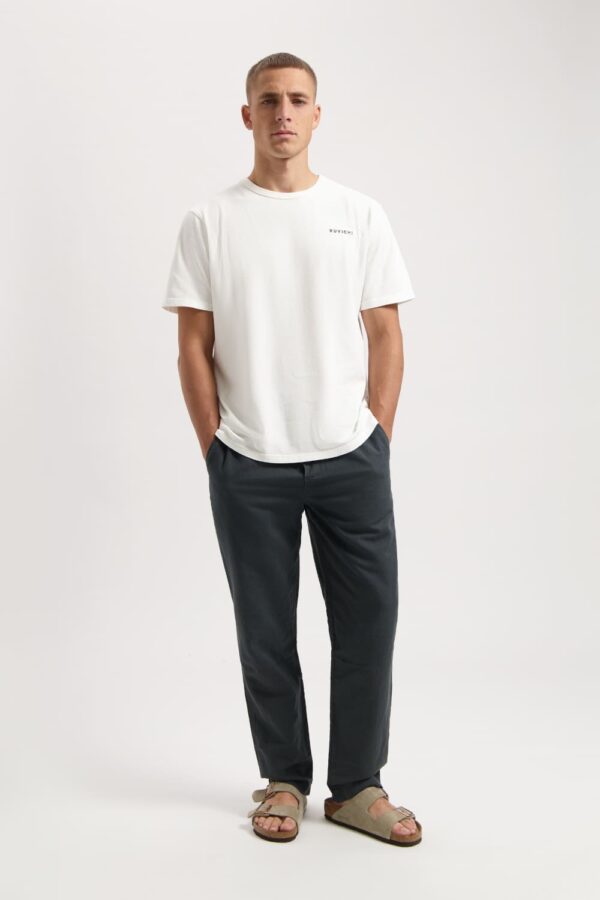 Kuyichi Tyler Linen Pant Woodland Grey frontal komplett Kuyichi Tyler Linen Pant Woodland Grey frontal komplett