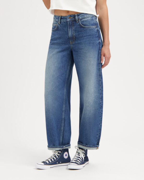 Lucy Loose Atlantic Ocean frontal 2