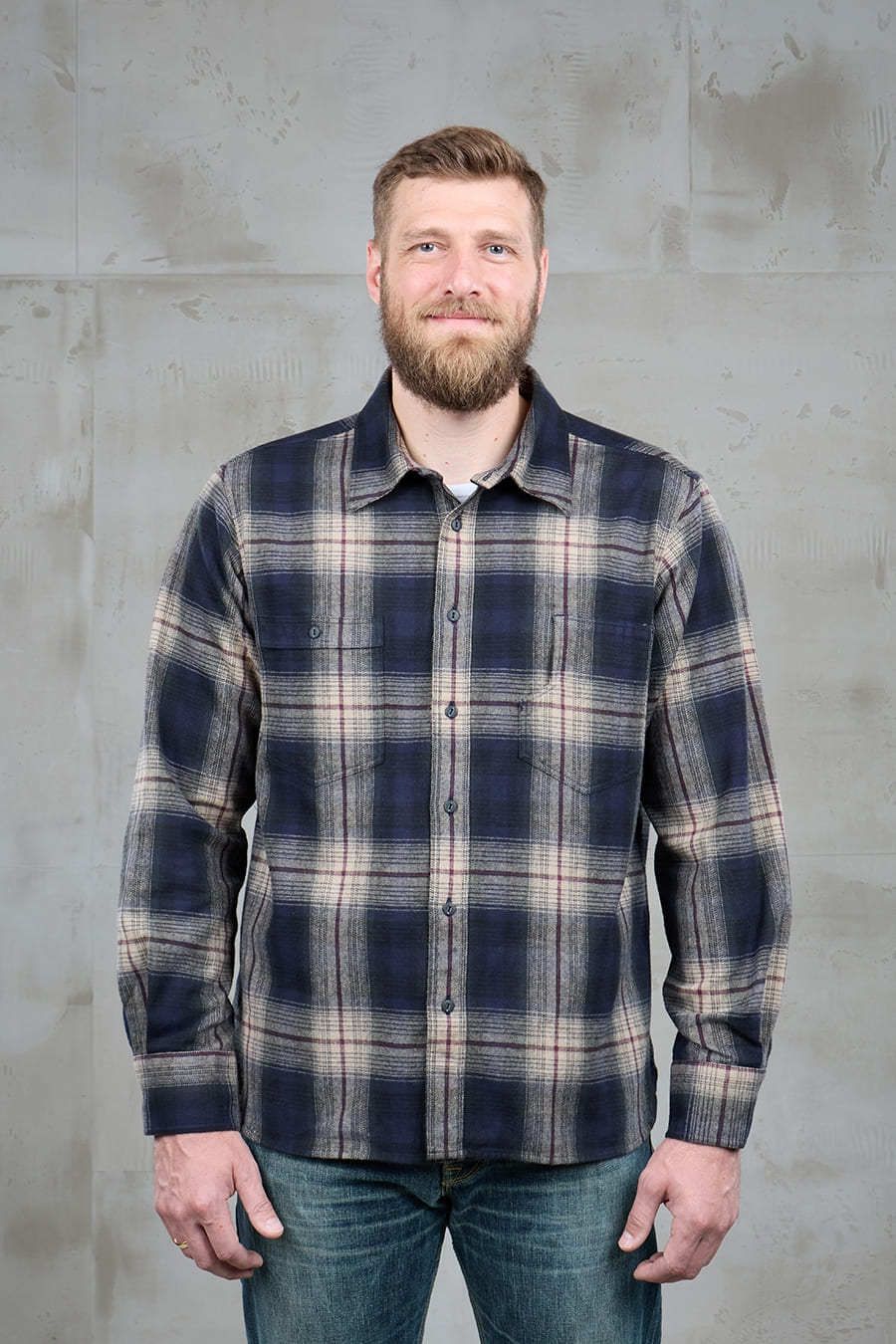 Pike Brothers 1937 Roamer Shirt Blue Beige Check Flannel frontal